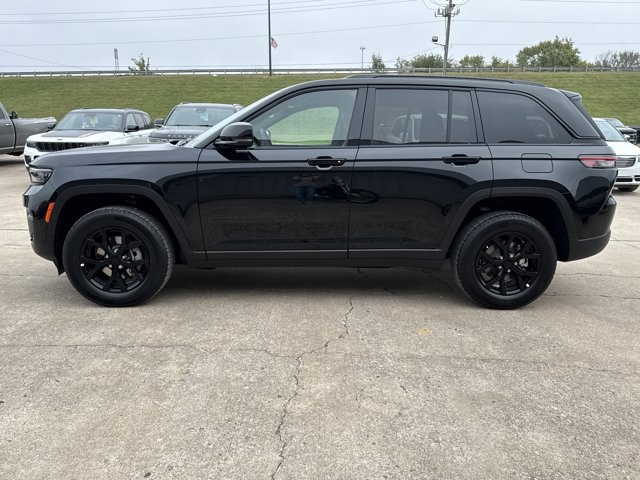 2025 Jeep Grand Cherokee Altitude X photo 4