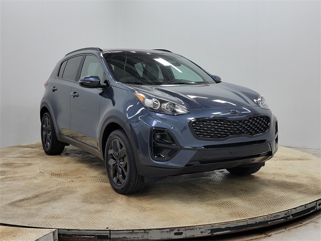 2022 Kia Sportage Nightfall Edition photo 2