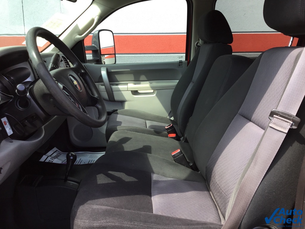 2013 Chevrolet Silverado 3500HD Work Truck photo 23