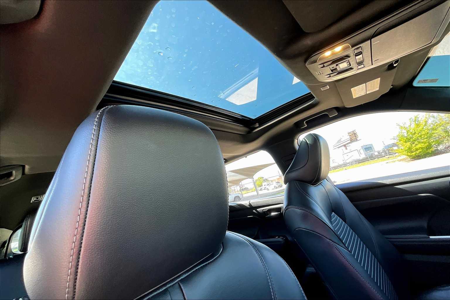 2022 Toyota Highlander XSE photo 13