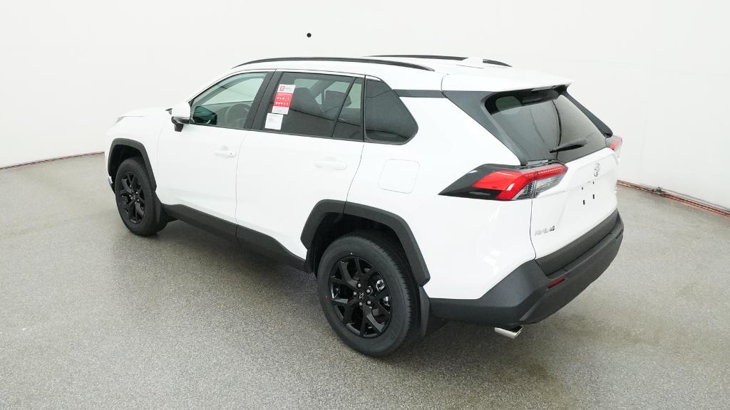 2025 Toyota RAV4 XLE photo 12