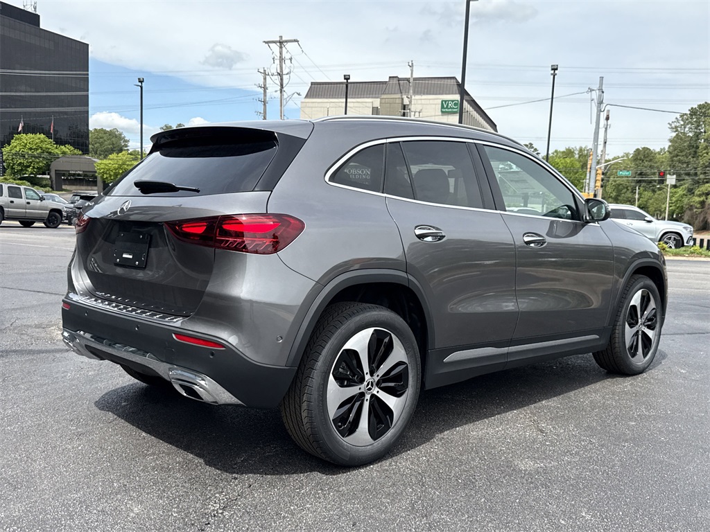 2025 Mercedes Benz GLA 250 photo 4