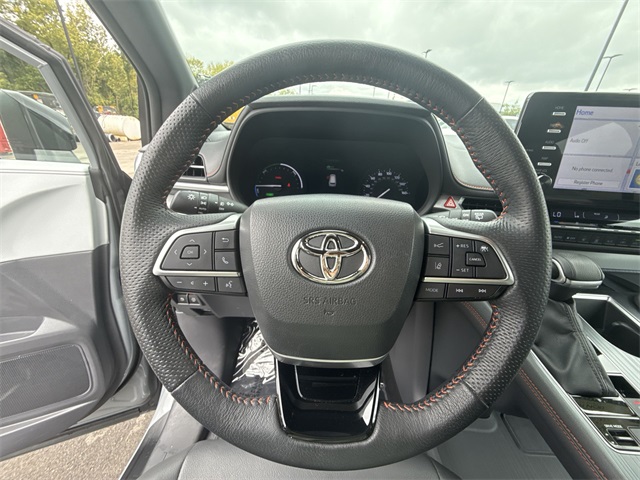 2023 Toyota Sienna XSE photo 14