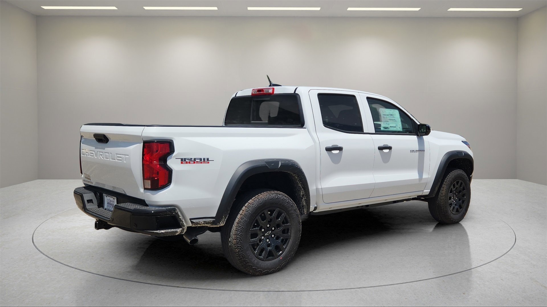 2026 Chevrolet Colorado Trail Boss photo 3