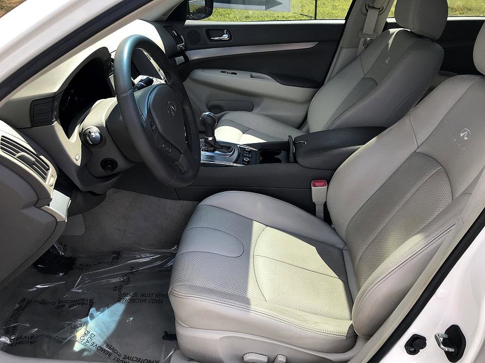 2013 Infiniti G37 x photo 9