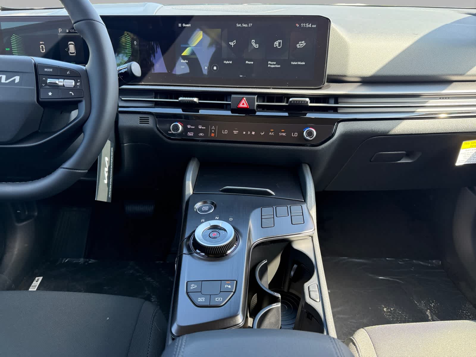 2026 Kia Sportage Hybrid LX photo 11