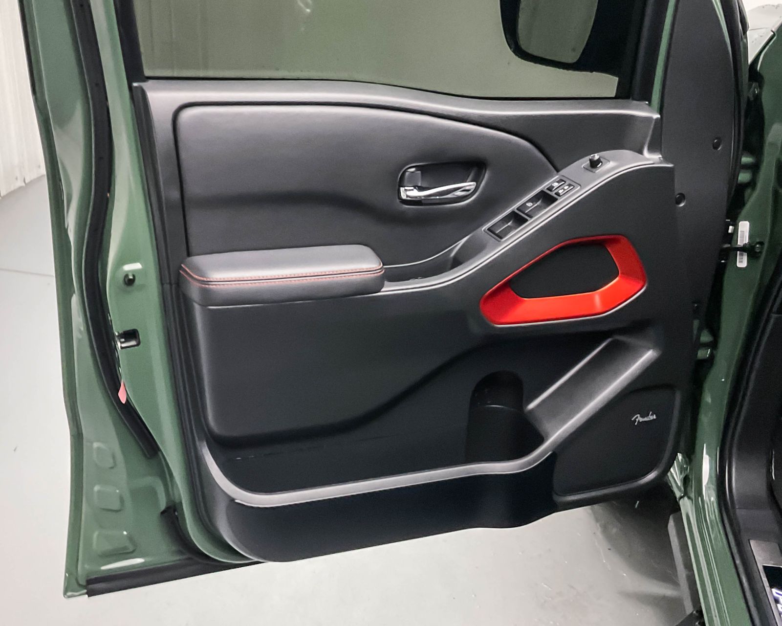 2023 Nissan Frontier PRO-4X photo 9