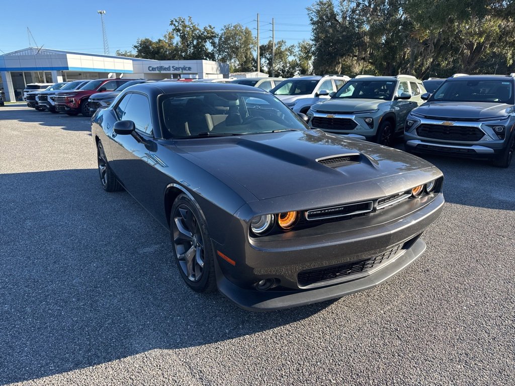 2019 Dodge Challenger GT photo 2