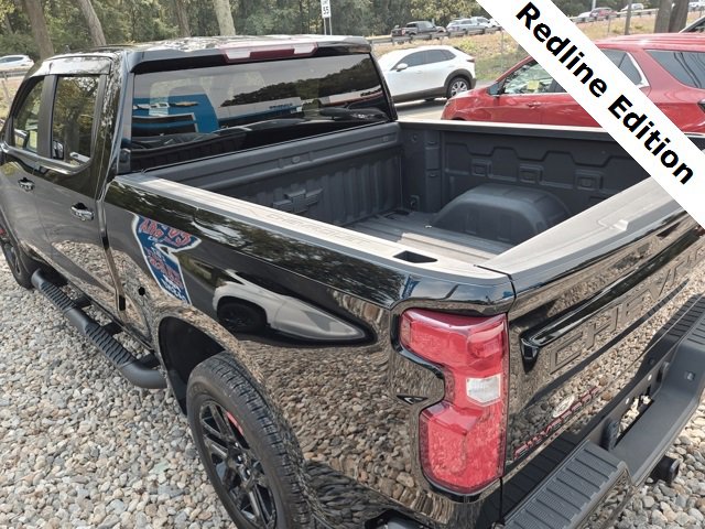 2022 Chevrolet Silverado RST photo 8