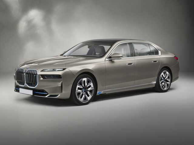 New 2024 BMW i7 4D Sedan in Reading 24B0951 BMW of Reading