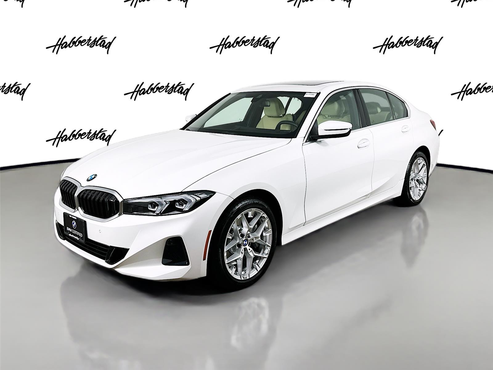 2025 BMW 3 Series 330i's photo