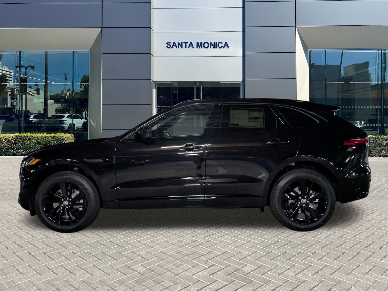 2026 Jaguar F-PACE P250 R-Dynamic S photo 4