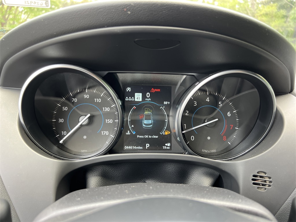 2020 Jaguar F-PACE Premium photo 22