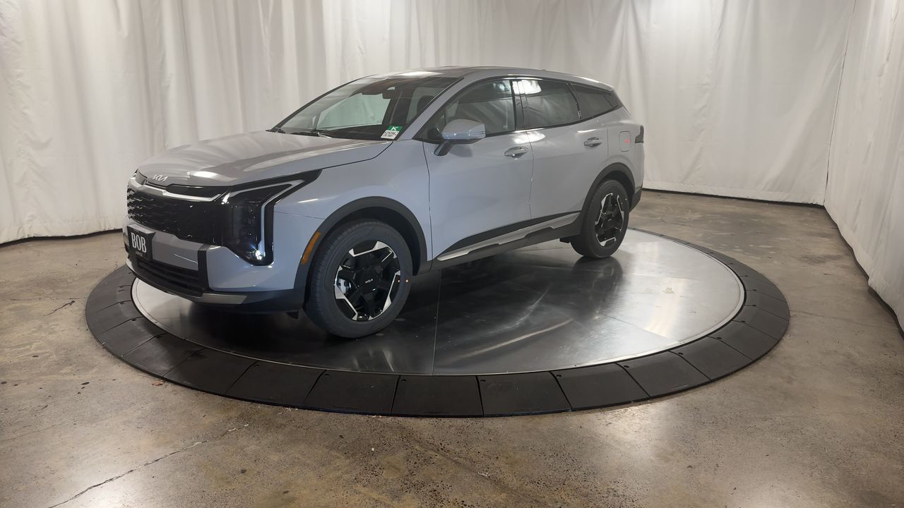 2026 Kia Sportage Hybrid S photo 3