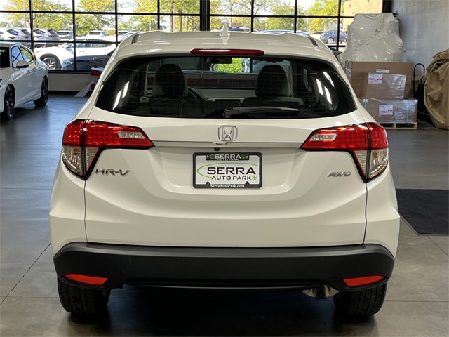 2020 Honda HR-V LX photo 4