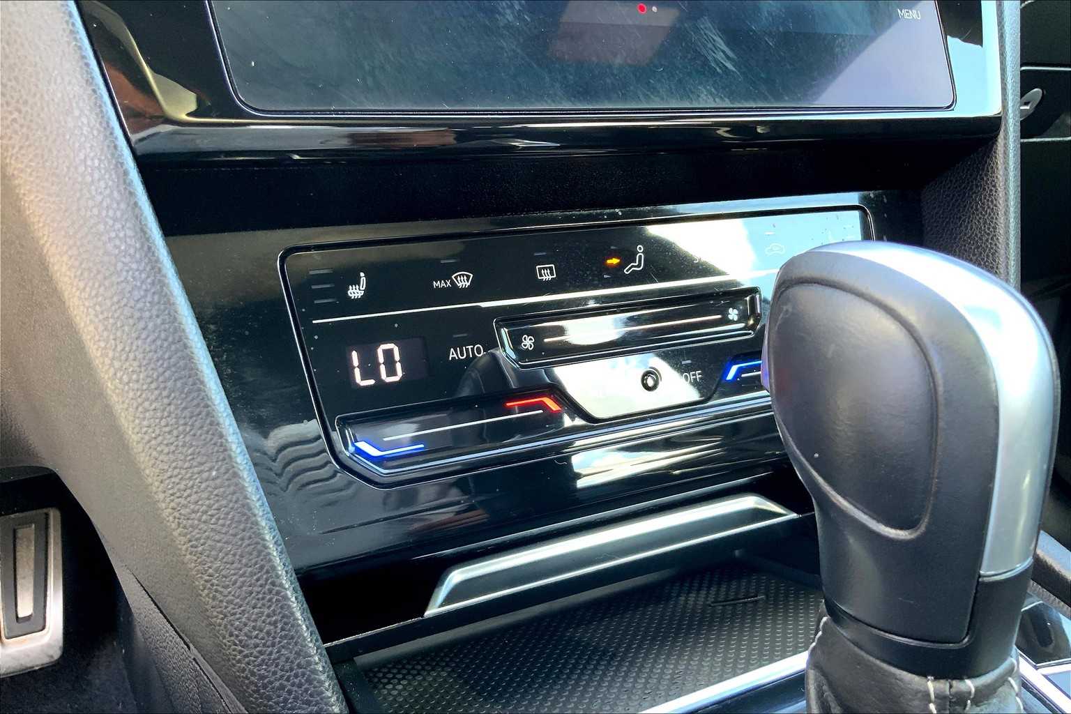 2021 Volkswagen Arteon SEL R-Line photo 29