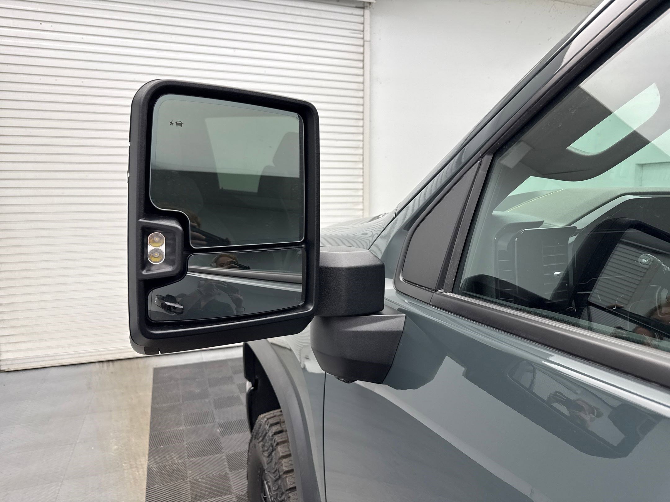 2025 Chevrolet Silverado ZR2 photo 28