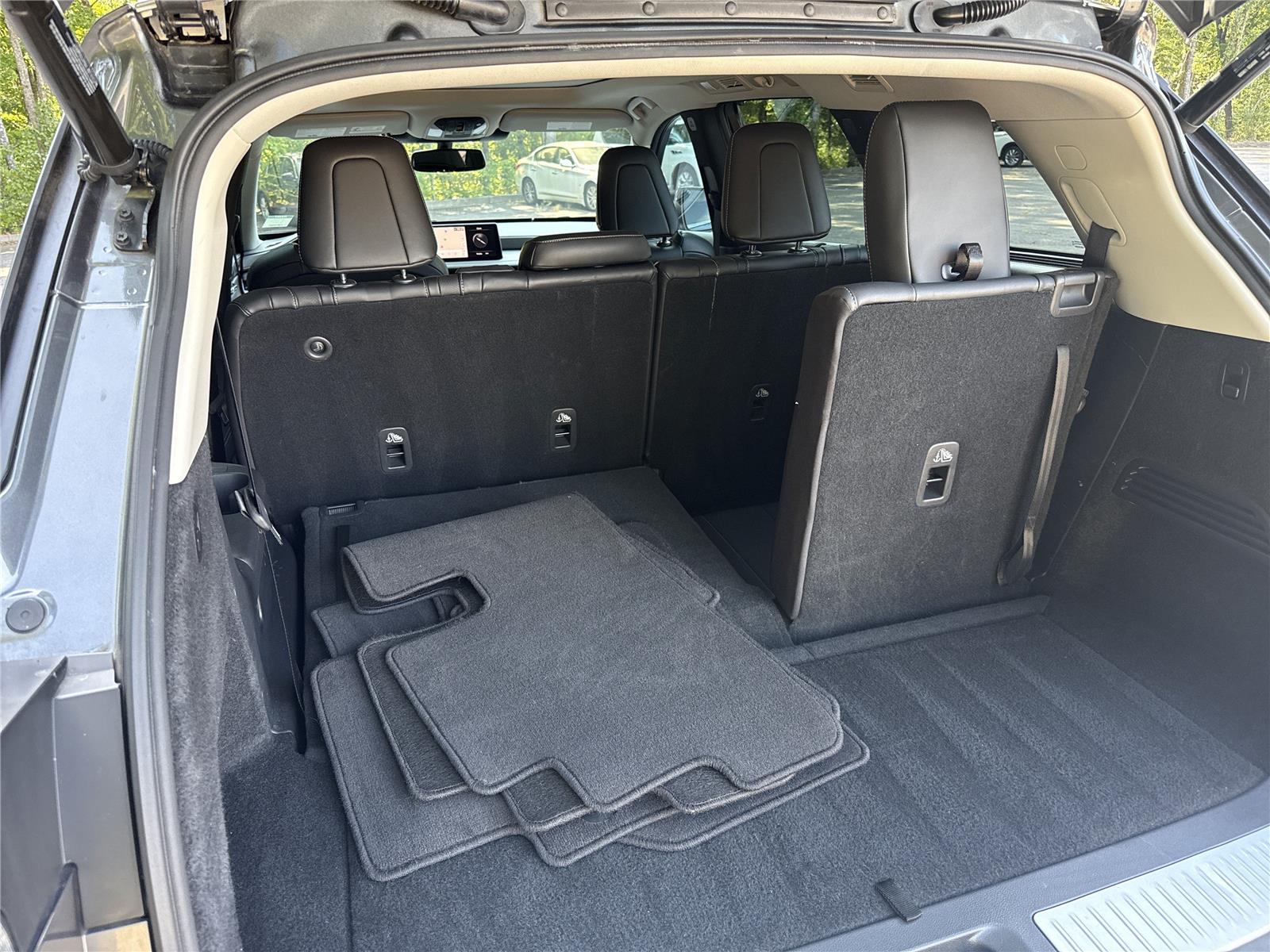 2022 Infiniti QX60 Luxe photo 27