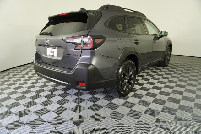 2025 Subaru Outback Onyx Edition photo 5