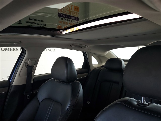2024 Kia K5 EX photo 10