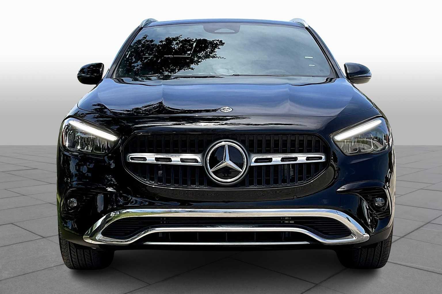 2025 Mercedes Benz GLA 250 photo 2