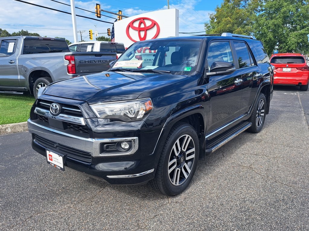 2022 Toyota 4Runner Limited photo 2