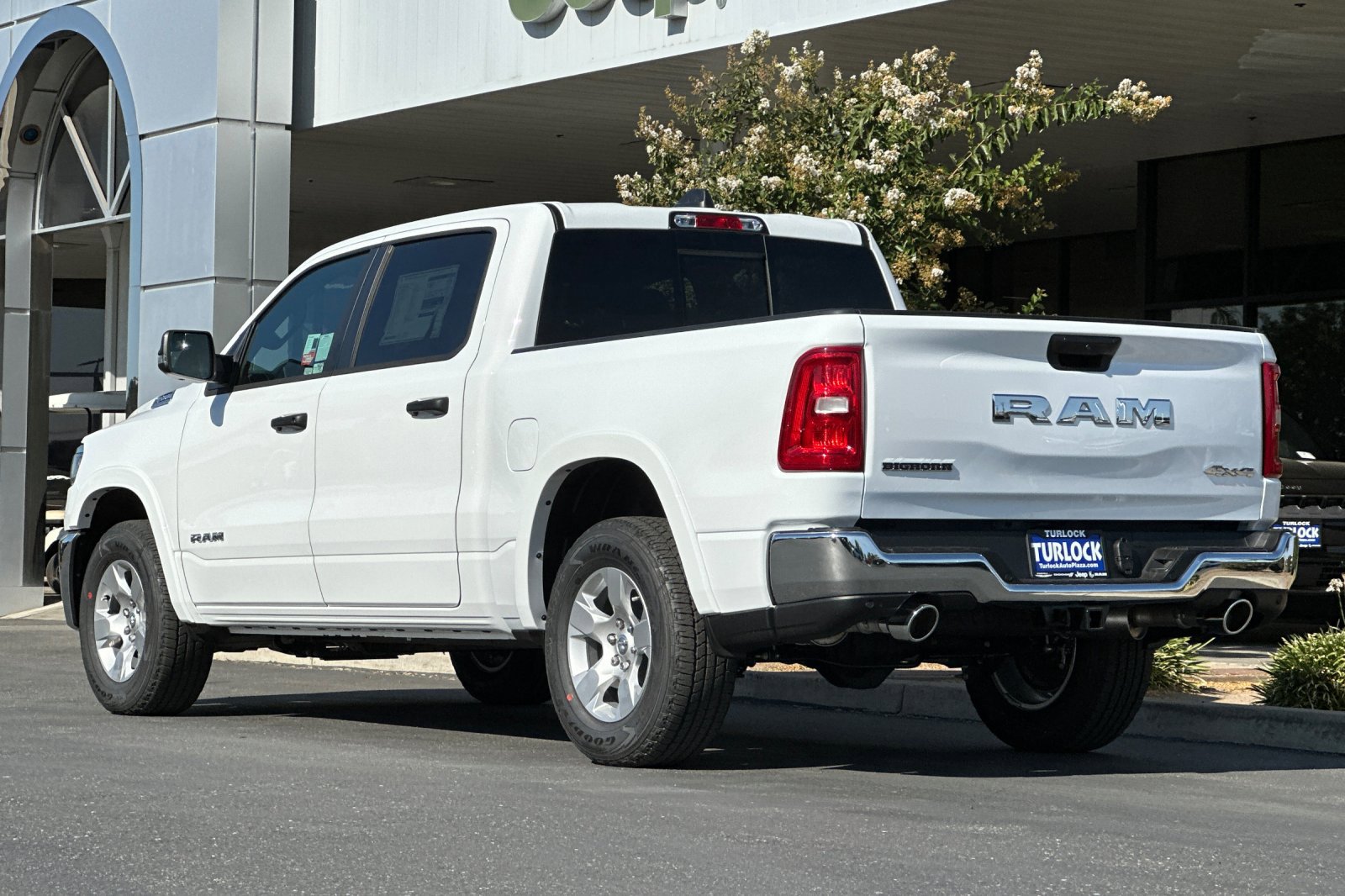 2026 Ram 1500 Big Horn photo 6