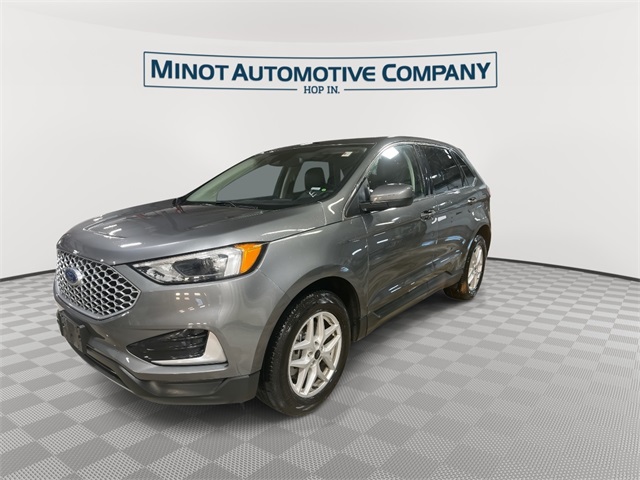 2024 Ford Edge SEL photo 4