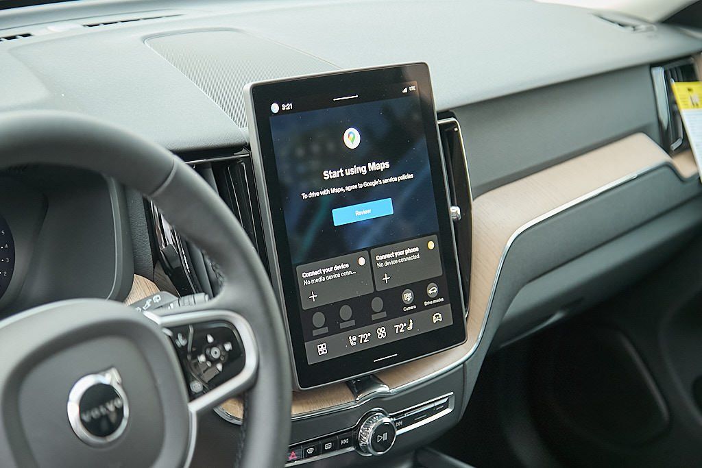 2026 VOLVO XC60 - Image 14