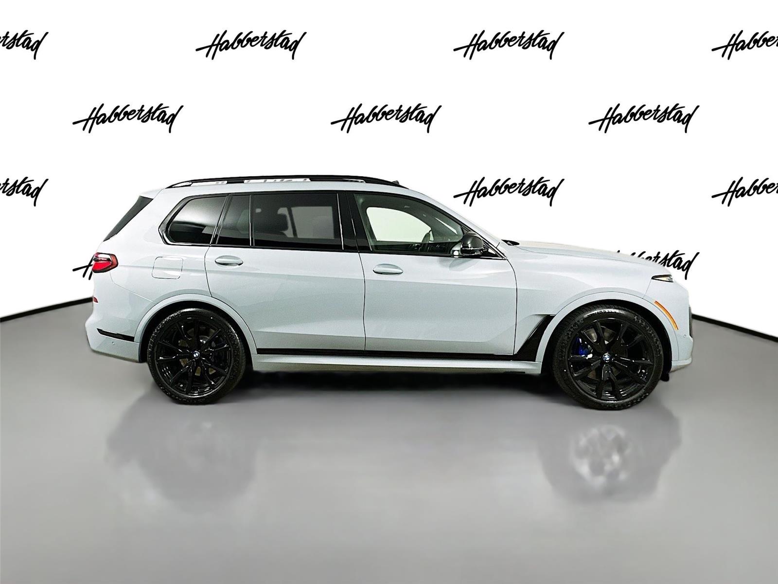 2026 Bmw X7 M60i photo 4