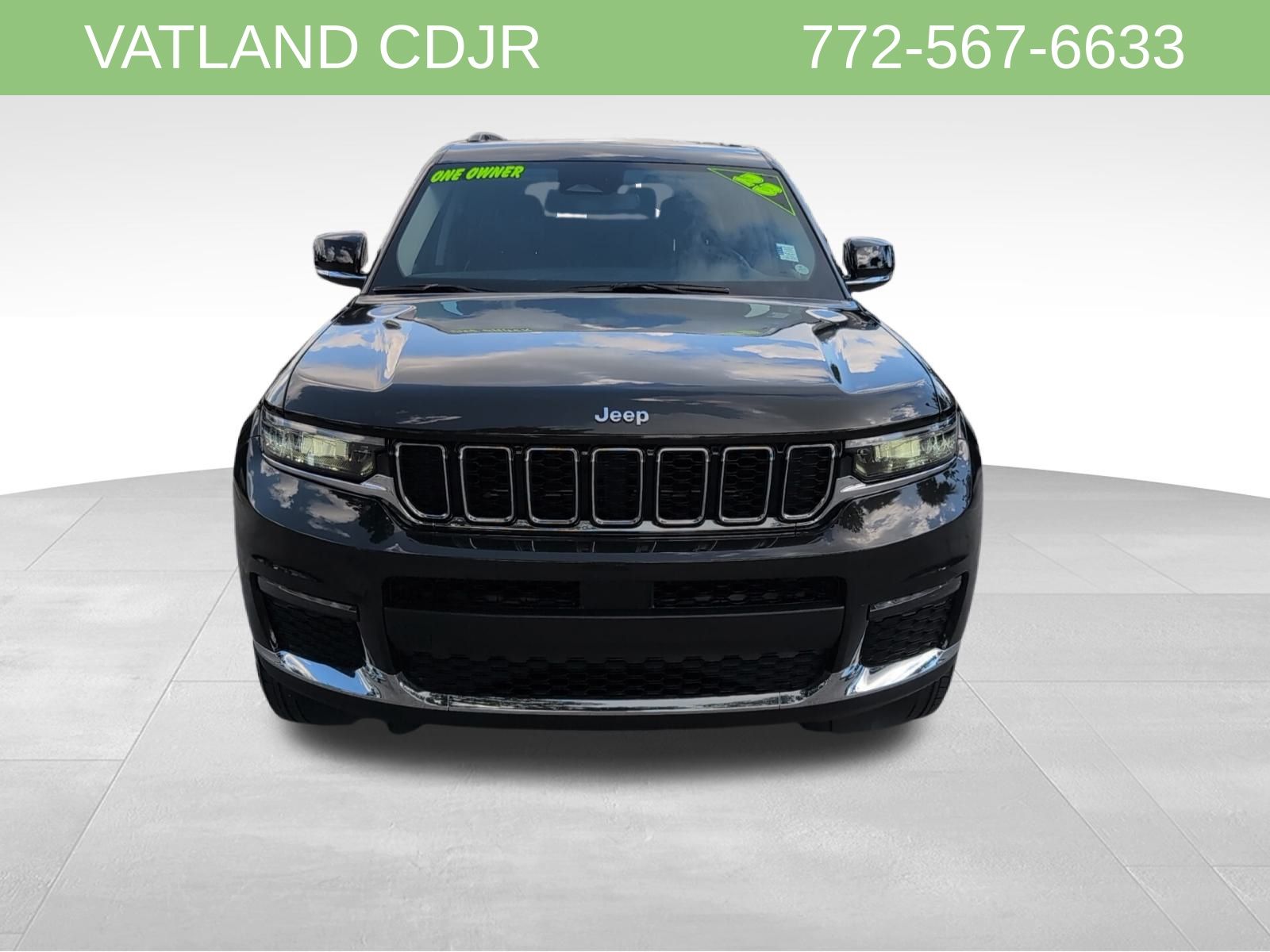 2023 Jeep Grand Cherokee Limited photo 2