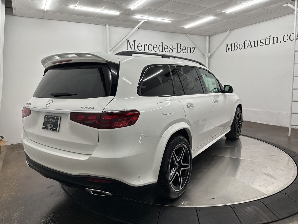 2026 Mercedes Benz GLS 450 4MATIC photo 7