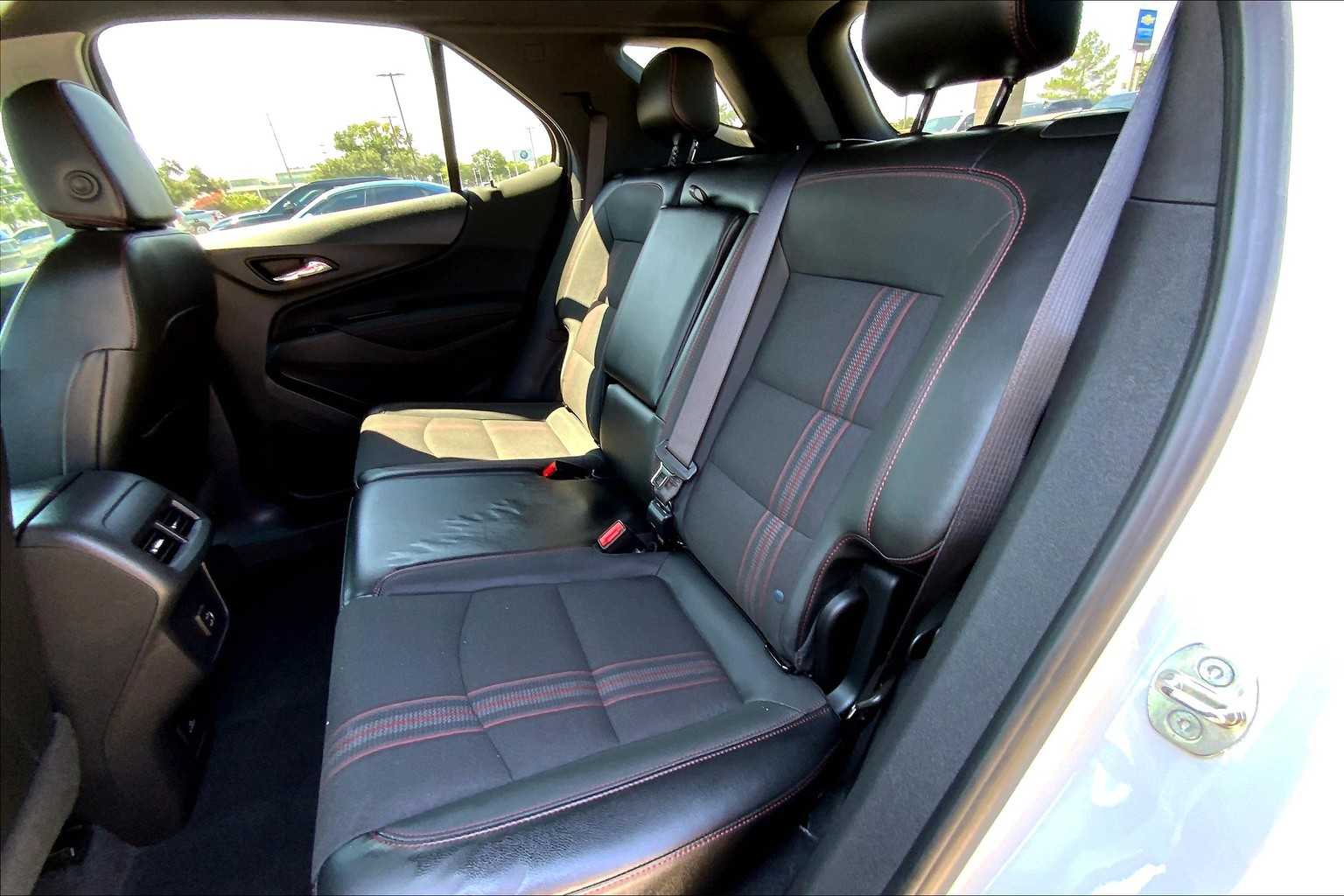 2022 Chevrolet Equinox RS photo 37