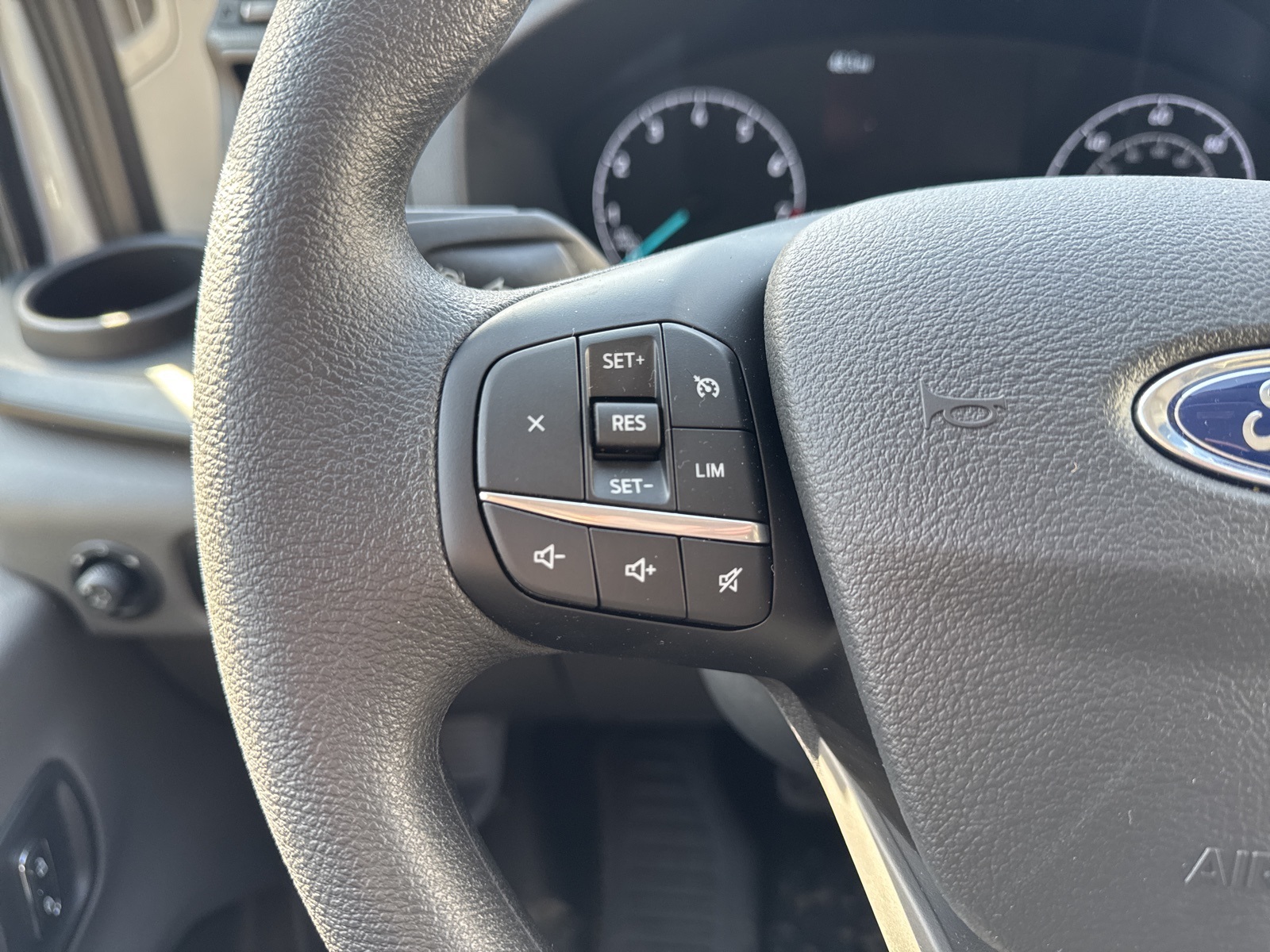 2024 Ford Transit photo 15