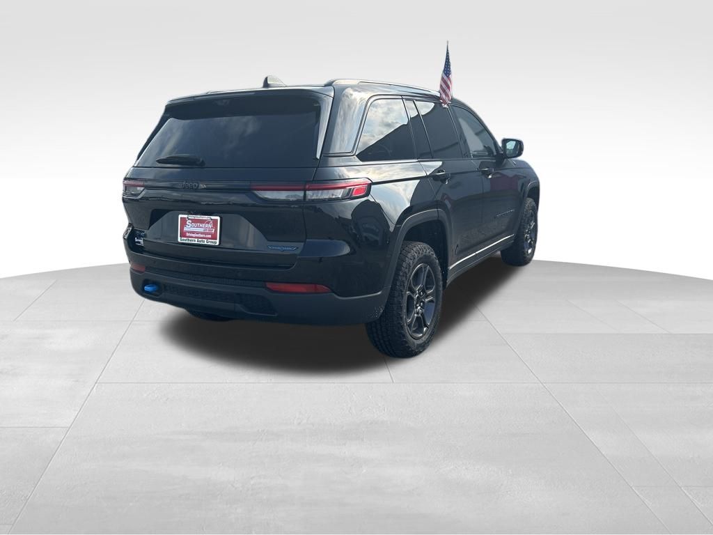 2024 Jeep Grand Cherokee Trailhawk 4xe photo 4