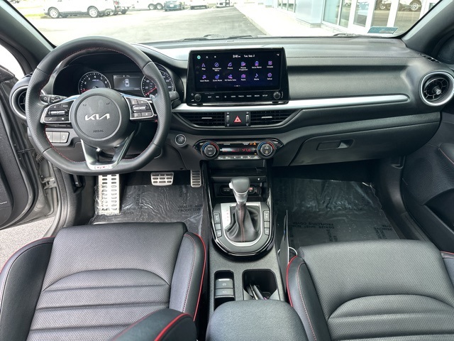 2023 Kia Forte GT photo 17
