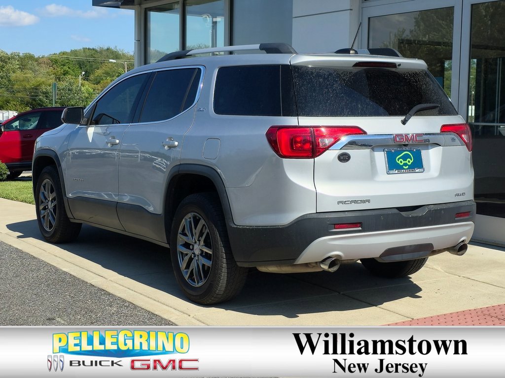 2017 Gmc Acadia SLT photo 3