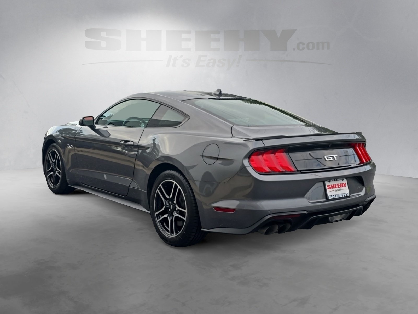 2022 Ford Mustang GT photo 3