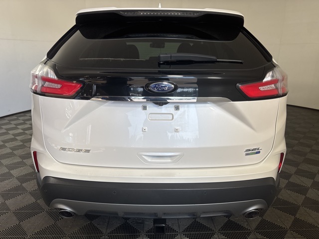 2019 Ford Edge SEL photo 22