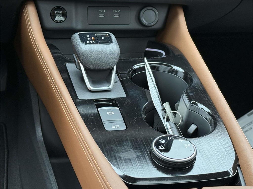 2026 Nissan Rogue Platinum photo 22