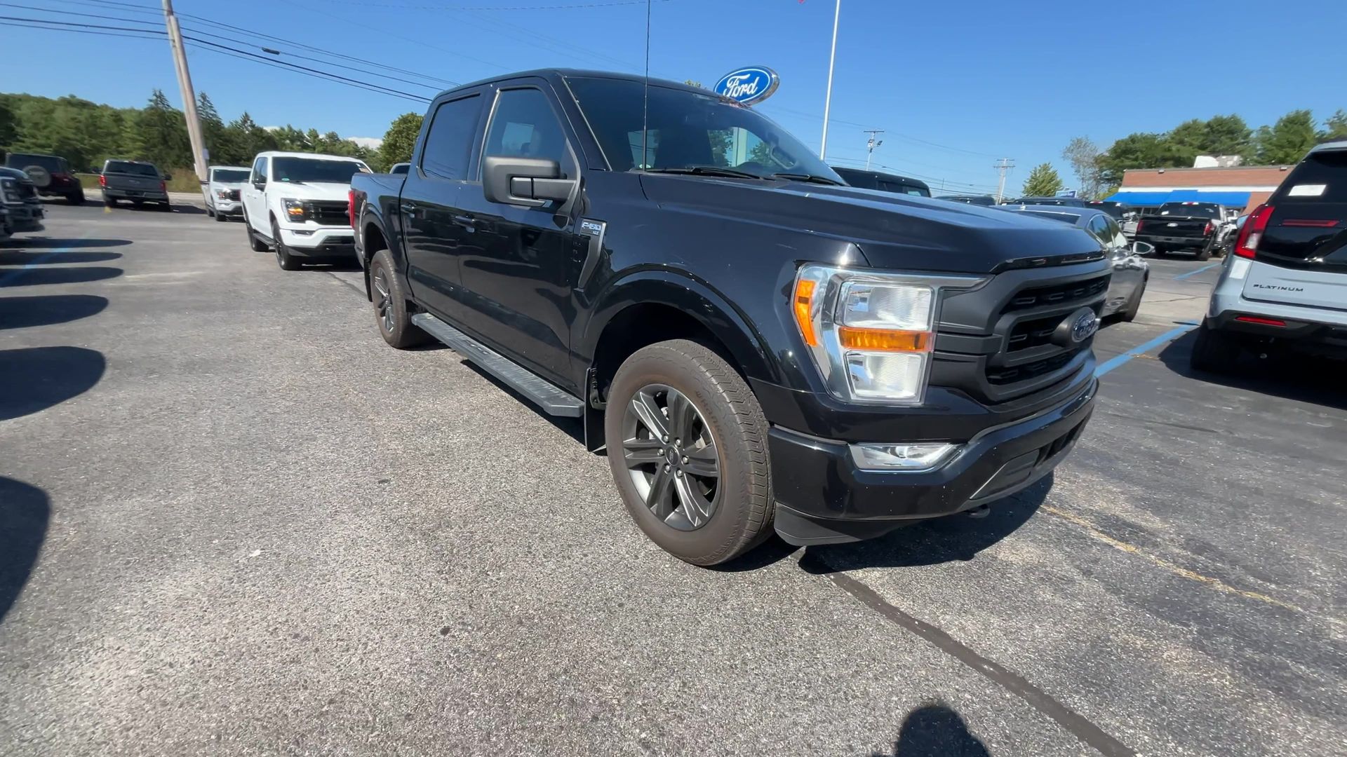 2022 Ford F-150 XLT photo 12