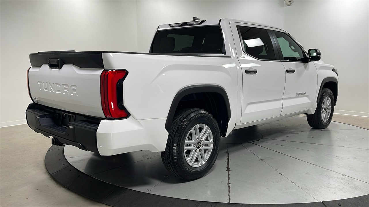 2025 Toyota Tundra SR5 photo 4