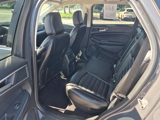 2021 Ford Edge SEL photo 13
