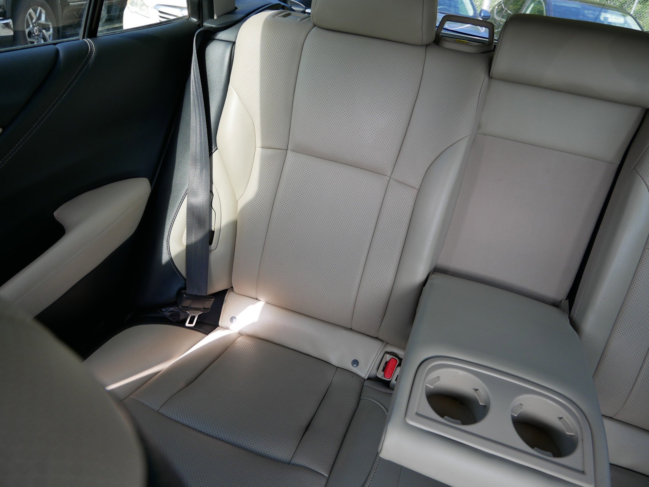 2022 Subaru Outback Limited XT photo 12