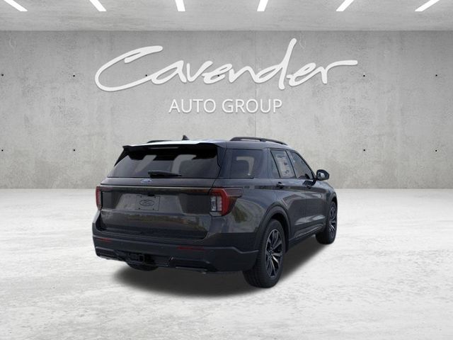 2025 Ford Explorer ST-Line photo 4