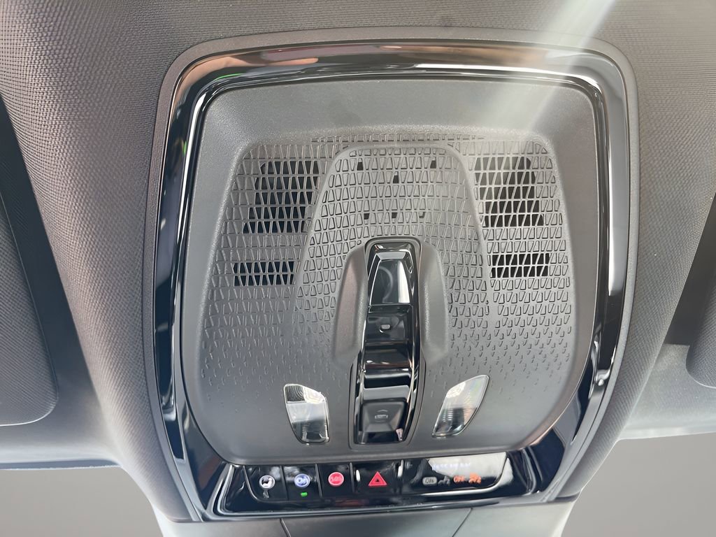 2025 Cadillac Lyriq Sport photo 31