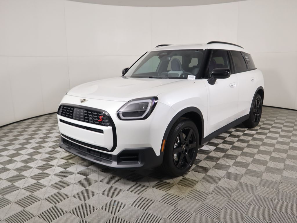 2026 MINI Countryman S's photo