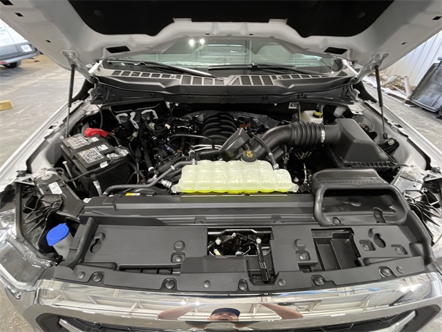 2025 Ford F-150 Lariat photo 20