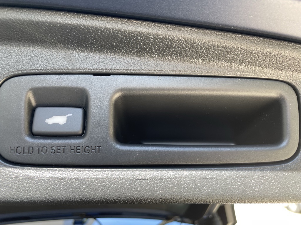 2026 Honda CR-V Hybrid Sport Touring photo 6