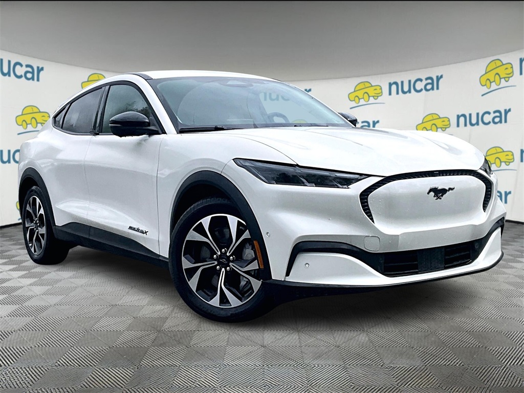 2024 Ford Mustang Mach-E Select AWD's photo